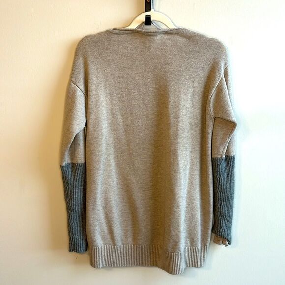 Athleta Merino Wool Nopa Sweater Beige and Gray M - Picture 6 of 6